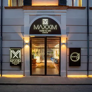 Maxxim **** Ferrara